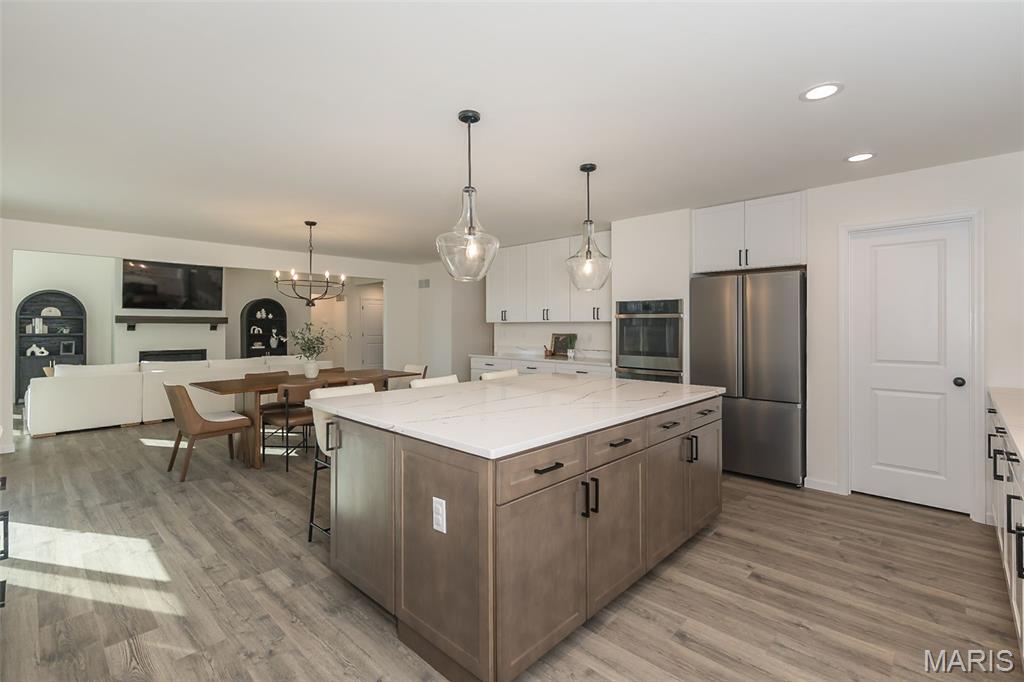 Hawk Ridge Trail Estate - Residential