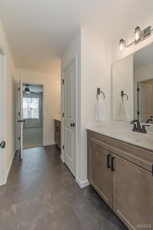 Hawk Ridge Trail Estate - Residential