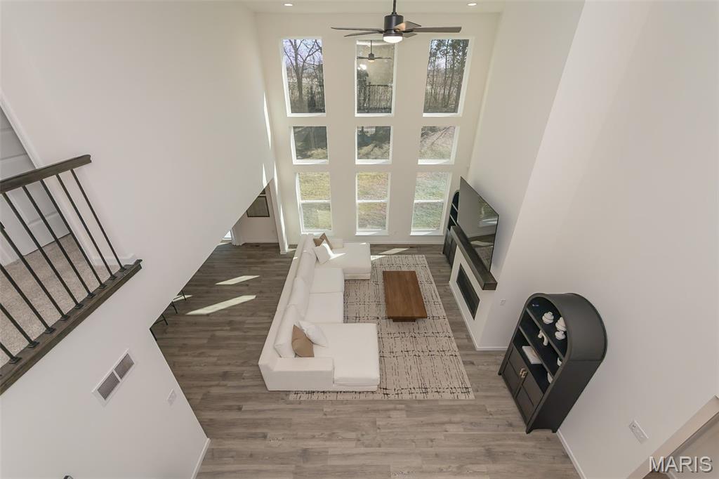 Hawk Ridge Trail Estate - Residential