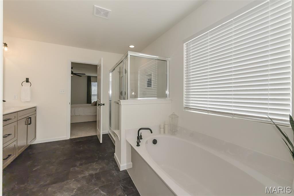 Hawk Ridge Trail Estate - Residential