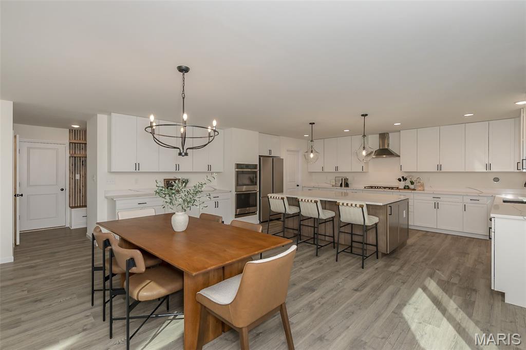 Hawk Ridge Trail Estate - Residential