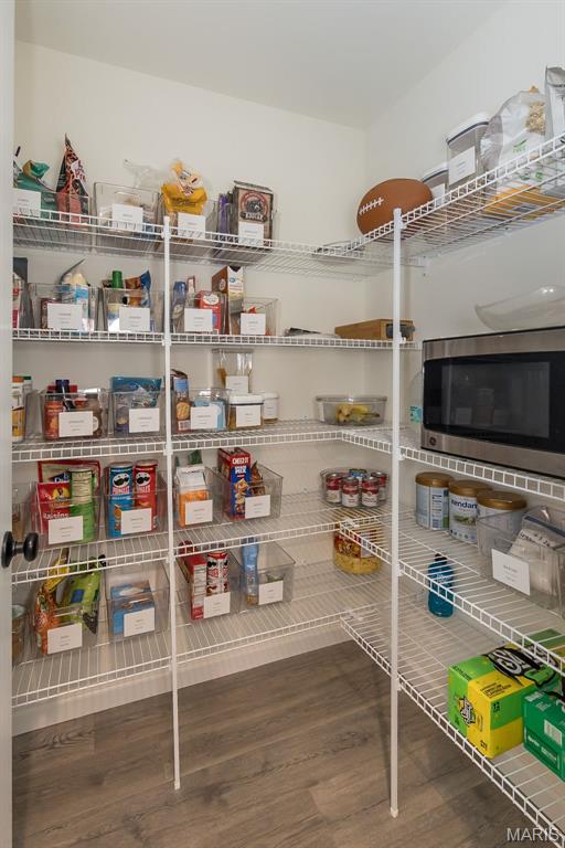 Hawk Ridge Trail Estate - Residential