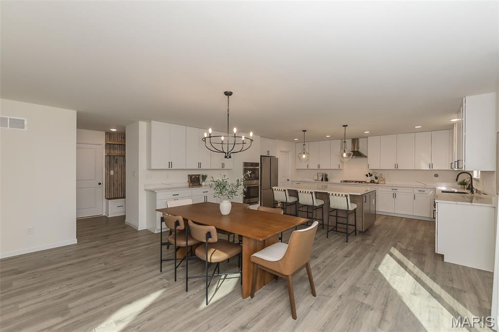 Hawk Ridge Trail Estate - Residential