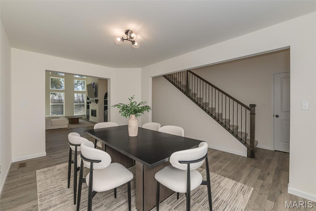 Hawk Ridge Trail Estate - Residential