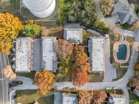 Tiny photo for 916 Claytonbrook Drive #1, Ballwin, MO 63011 (MLS # 26011088)