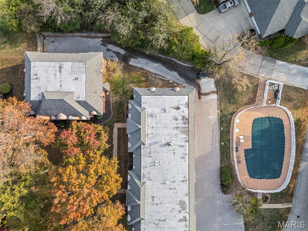 Cambridge Courts Condo - Residential