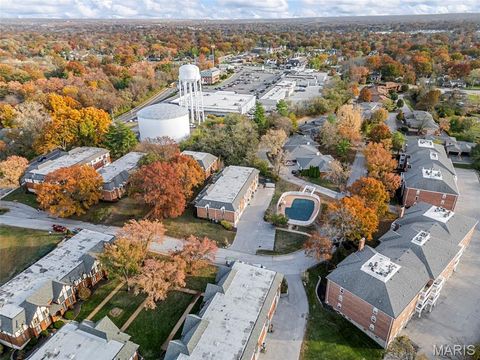 Tiny photo for 916 Claytonbrook Drive #1, Ballwin, MO 63011 (MLS # 26011088)