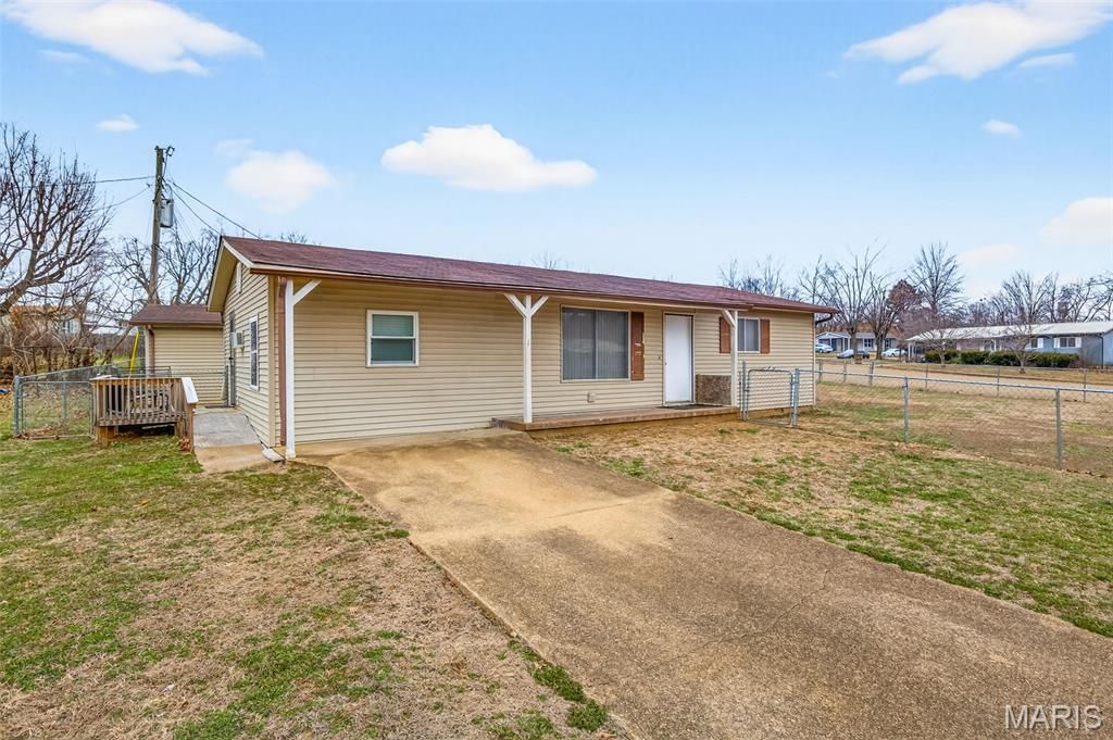 Photo of 1 Toler Drive, Fredericktown, MO 63645 (MLS # 26003449)