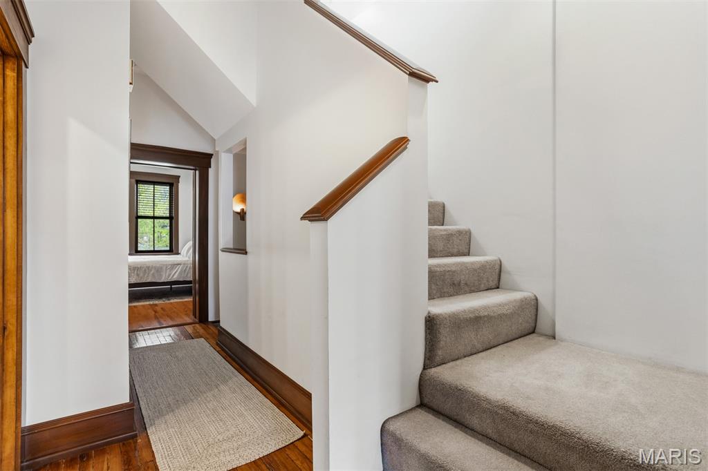 2429-31 McNair Ave Twnhses - Residential