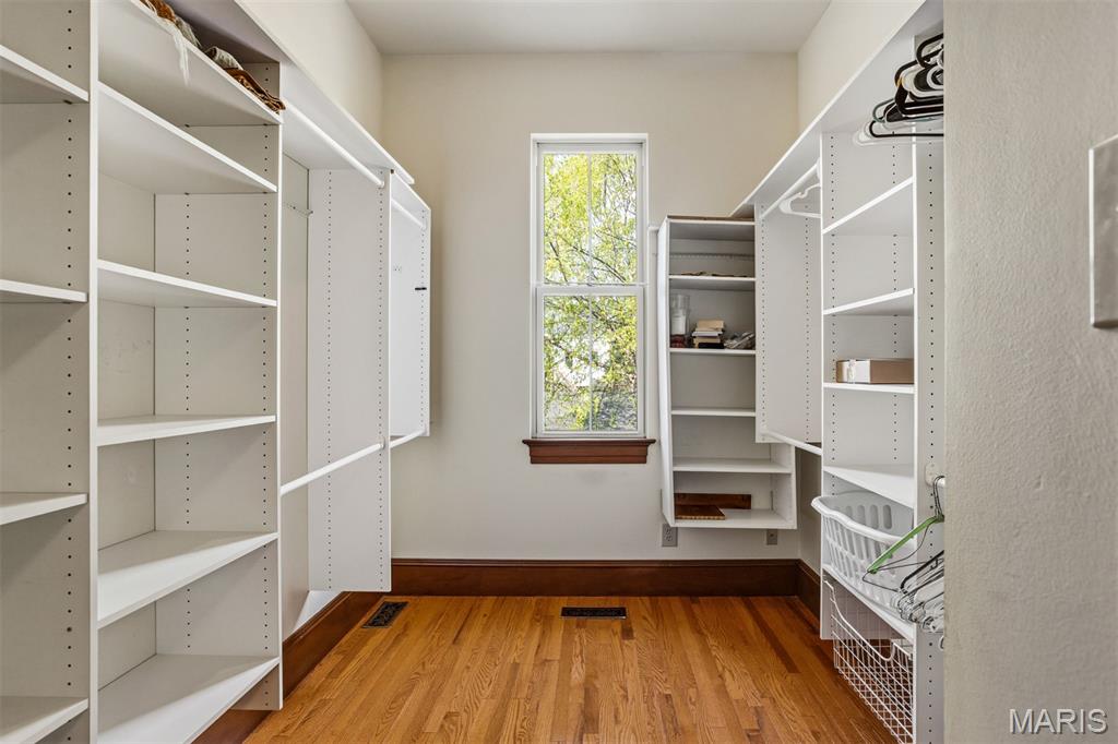 2429-31 McNair Ave Twnhses - Residential