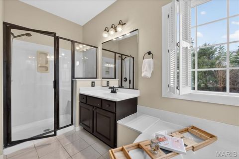 Tiny photo for 2221 Stonegate Manor Court, Chesterfield, MO 63017 (MLS # 26010385)