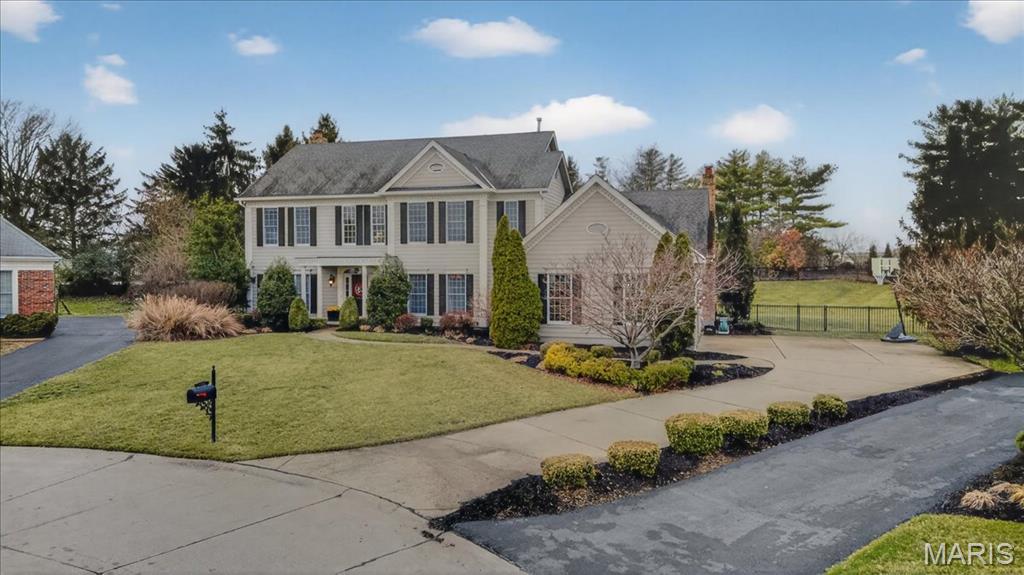 2221 Stonegate Manor Court