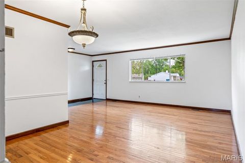 Tiny photo for 119 Bellechasse Drive, Chesterfield, MO 63017 (MLS # 26025899)
