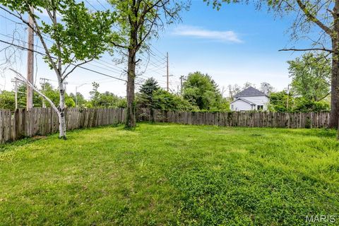 Tiny photo for 119 Bellechasse Drive, Chesterfield, MO 63017 (MLS # 26025899)