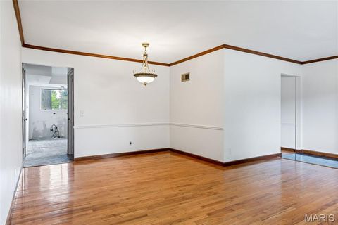Tiny photo for 119 Bellechasse Drive, Chesterfield, MO 63017 (MLS # 26025899)