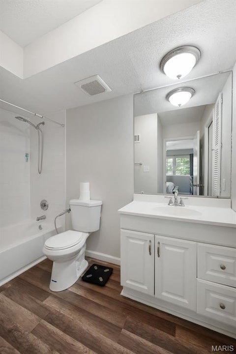 Tiny photo for 106 Shadalane Walk #F, Ballwin, MO 63011 (MLS # 26050324)