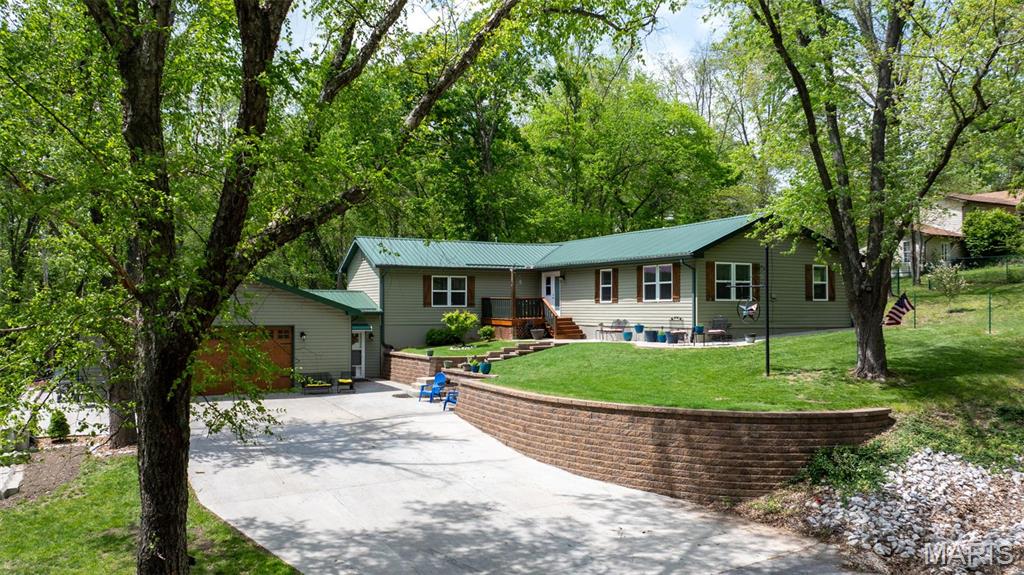 149 Old Colony Road