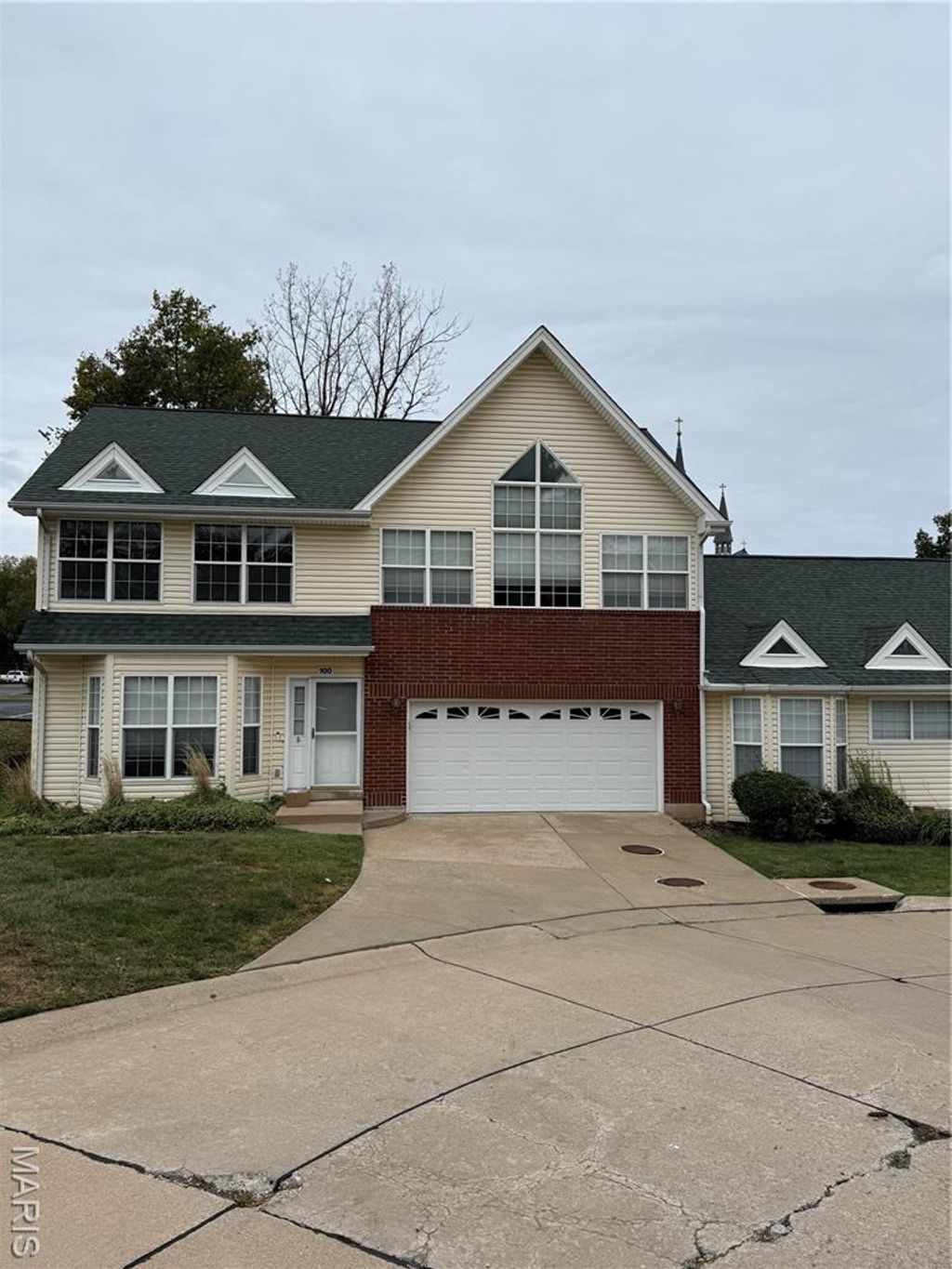 Photo of 100 Cardinal Villas Drive #2A, St Peters, MO 63376 (MLS # 25073100)