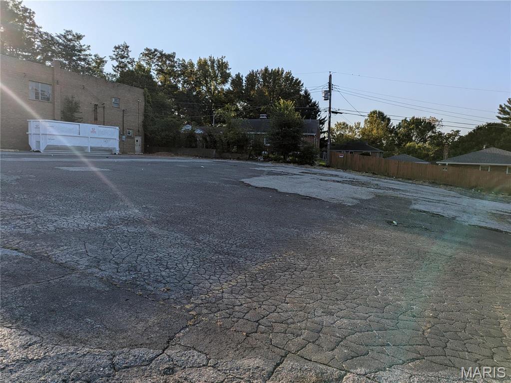 Dunmore Court - Commercial Lease