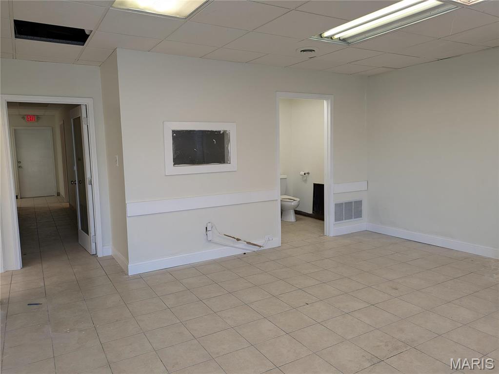 Dunmore Court - Commercial Lease