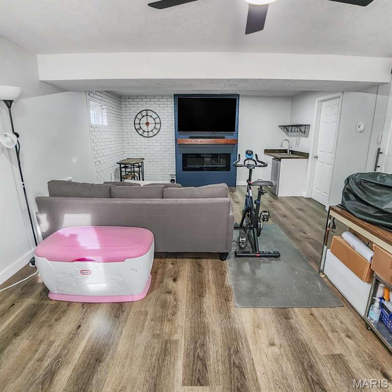 Country Park - Residential