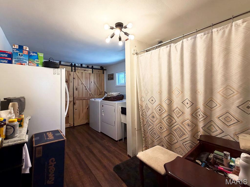 Rocking Chair Hill - Residential