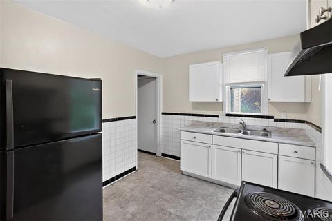 Tiny photo for 33 S Schlueter Avenue, St Louis, MO 63135 (MLS # 25077645)