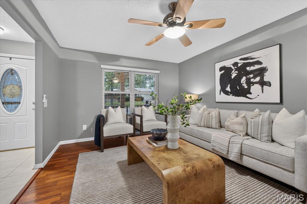 1115 Shadowoak Drive