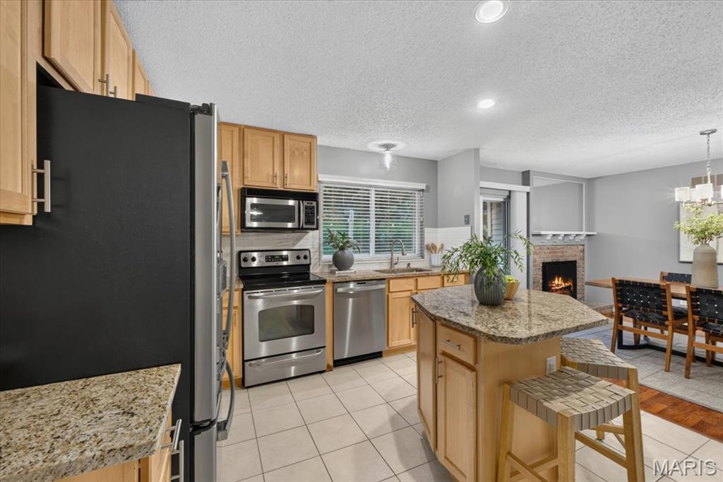 1115 Shadowoak Drive
