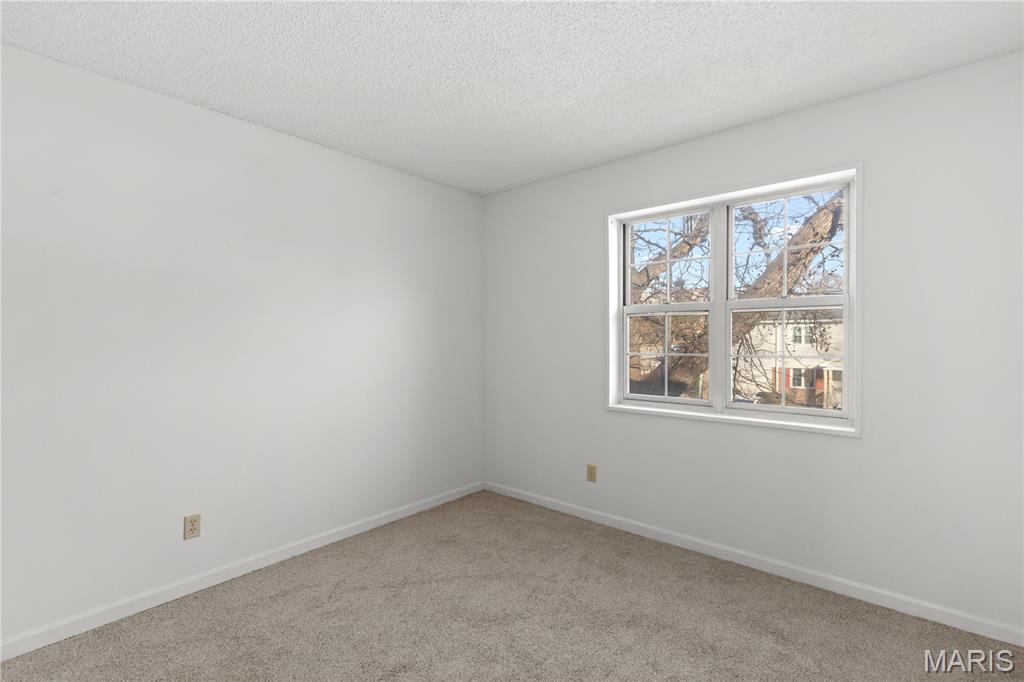 Brentwood Forest Condo Ph Four - Residential