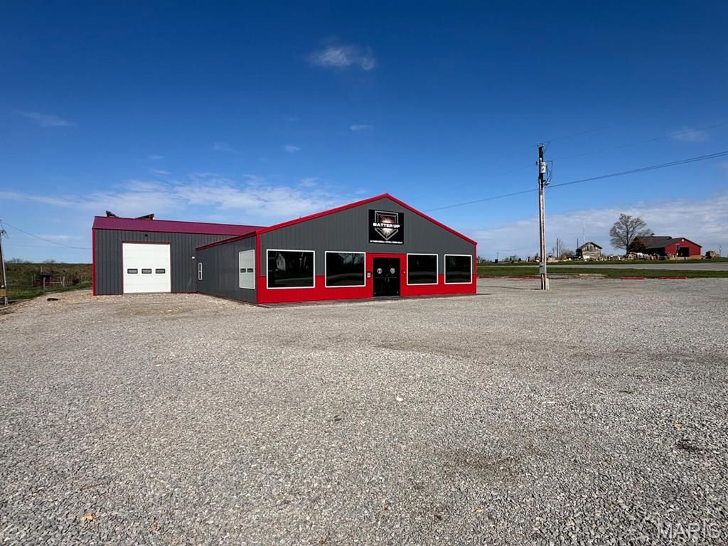 Photo of 16083 Business Highway 61, New London, MO 63459 (MLS # 26020448)