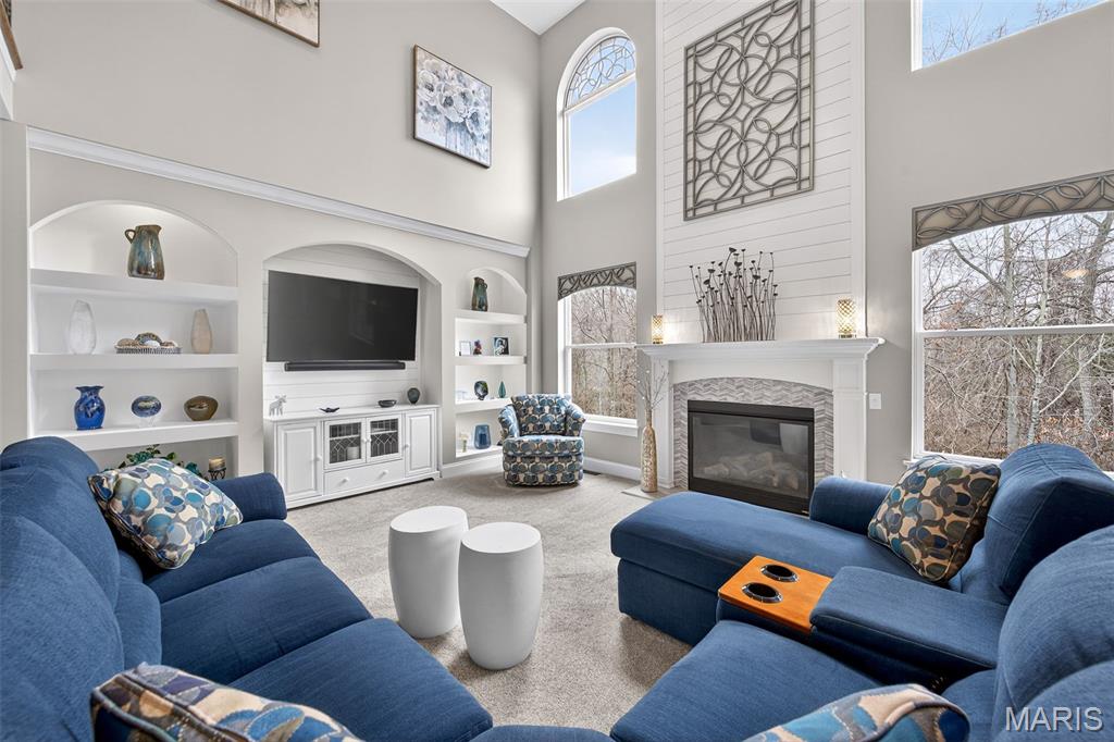 Tuscan Valley Creek - Residential