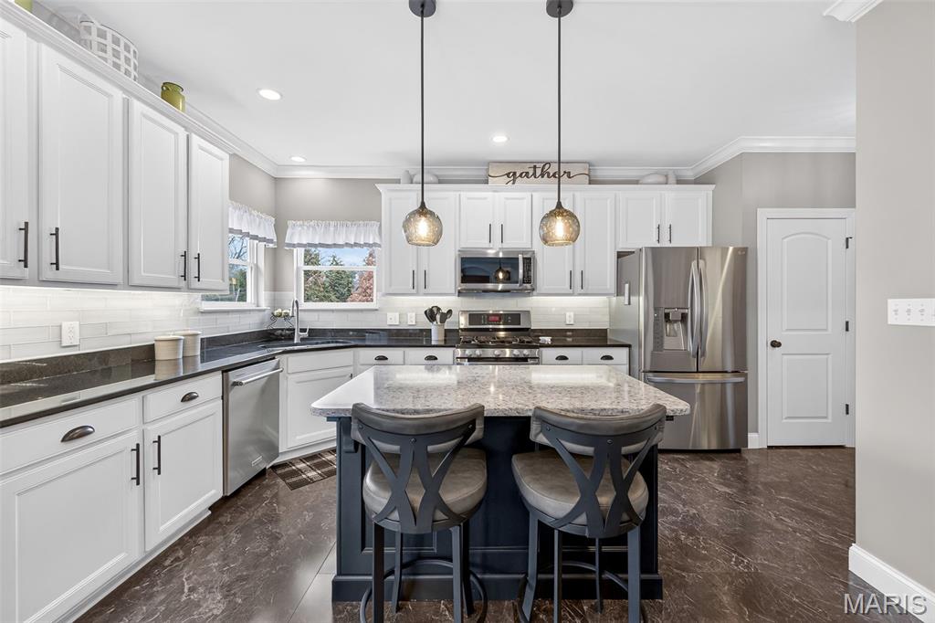 Tuscan Valley Creek - Residential