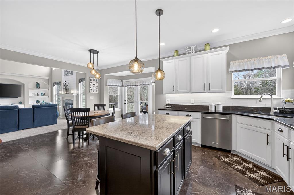 Tuscan Valley Creek - Residential