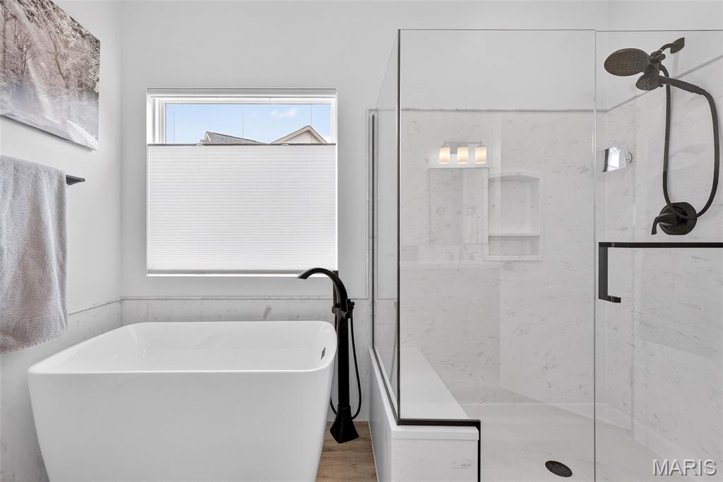 Tuscan Valley Creek - Residential