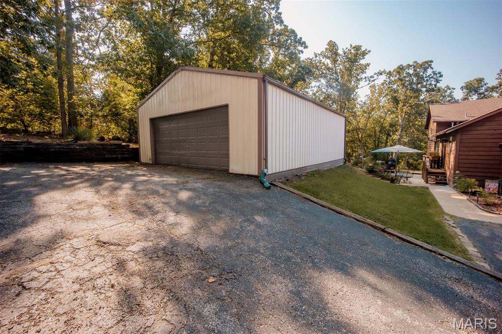 7018 Wedgewood Drive