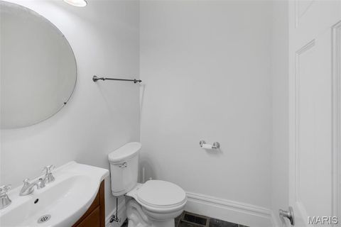 Tiny photo for 2016 Menard Street #2016, St Louis, MO 63104 (MLS # 26026073)