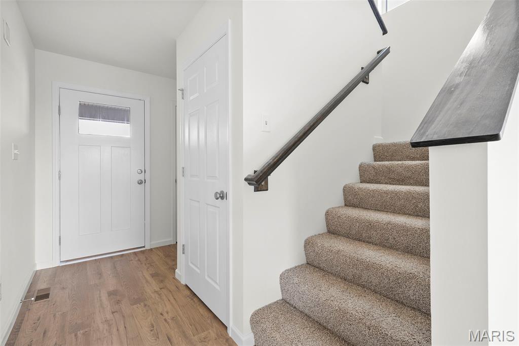 1075 Vardon Meadows Drive