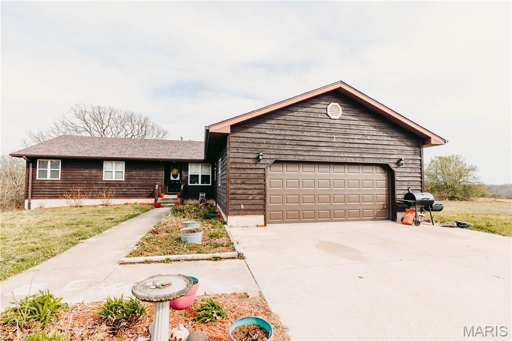 Photo of 12810 N Highway, Dixon, MO 65459 (MLS # 26019553)