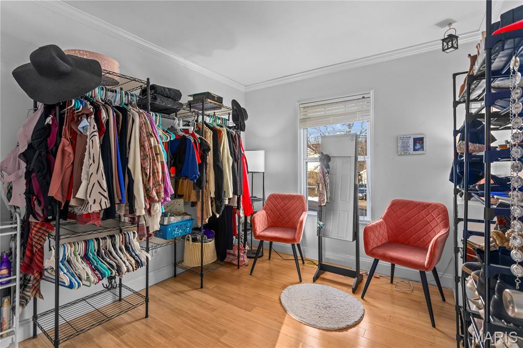 Valley Oaks 02 - Residential