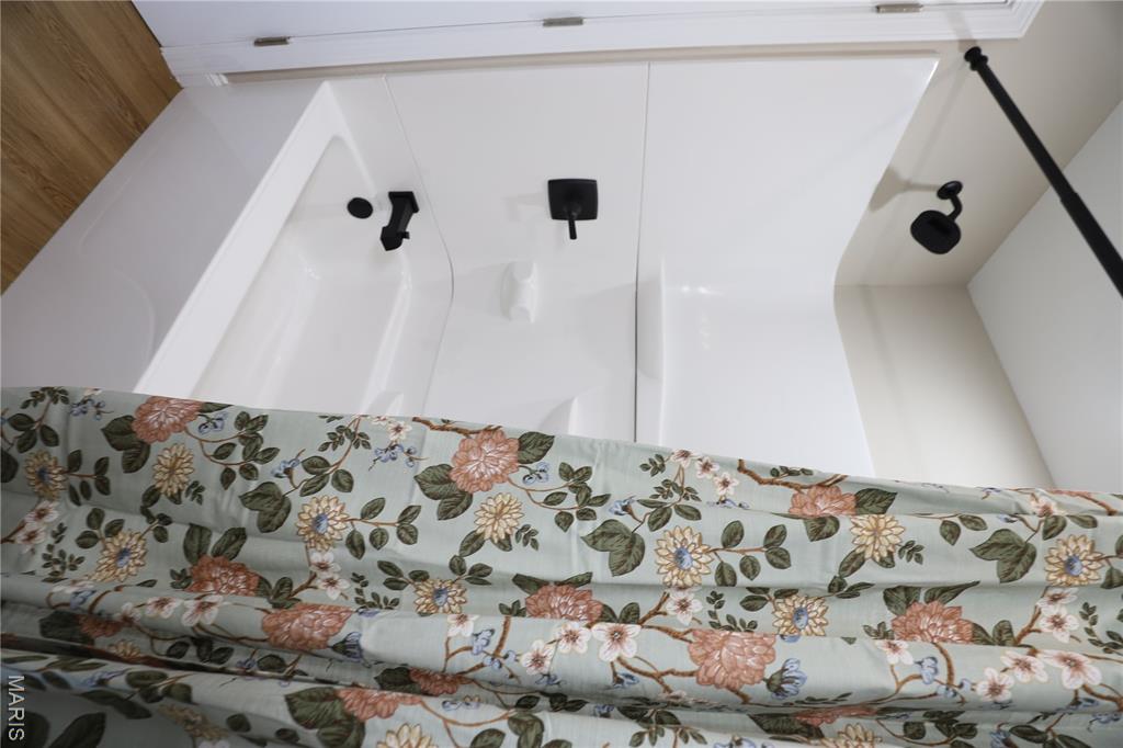 Crabapple Acres Sub - Residential