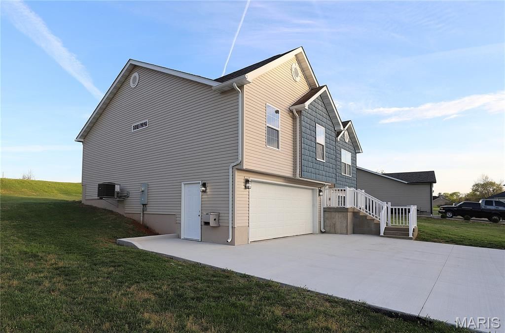 Photo of 134 Crabapple Drive, Bonne Terre, MO 63628 (MLS # 26021000)