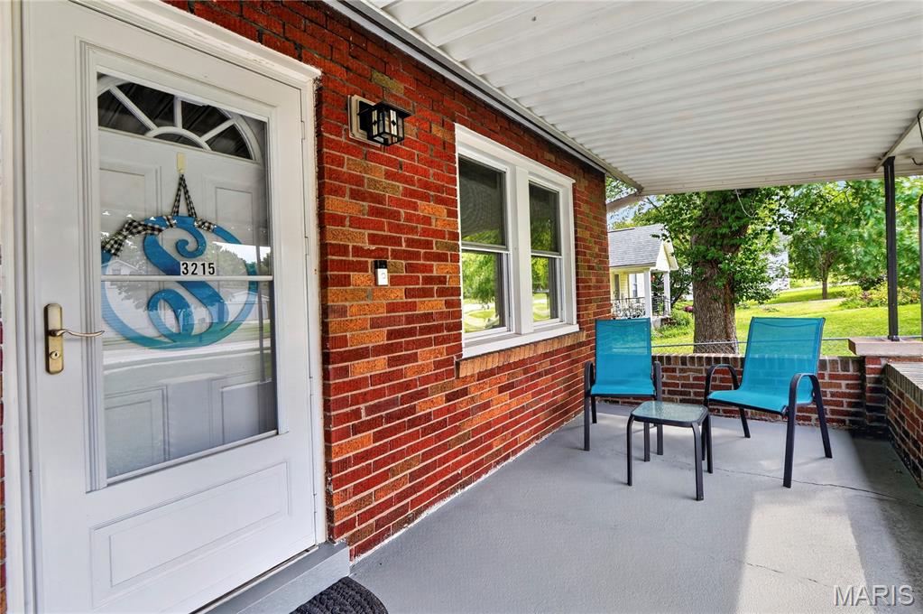 3215 Fee Fee Road