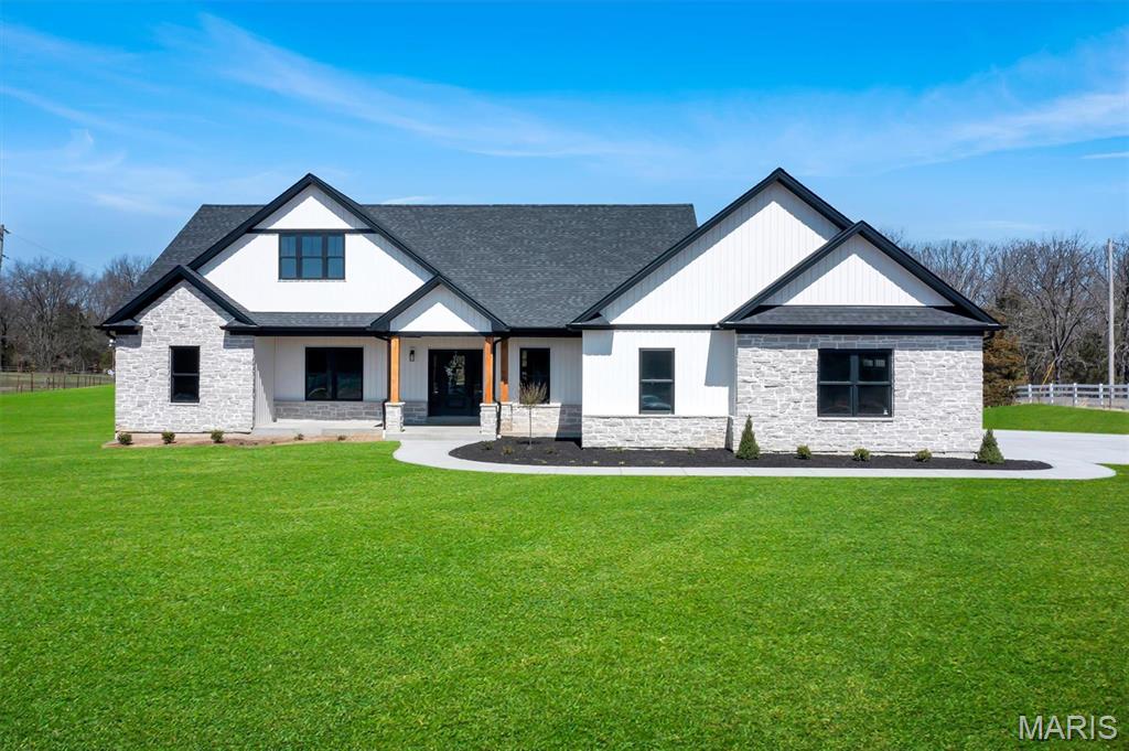 Wentzville, Missouri 63385, United States, 3 Bedrooms Bedrooms, ,3 BathroomsBathrooms,Residential,Active,16417