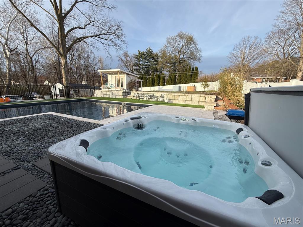 Powell Park Forest Gardens & Howell S - Residential