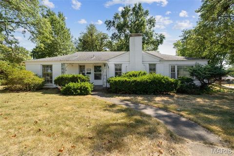 8312 Old Bonhomme Road University City MO 63132