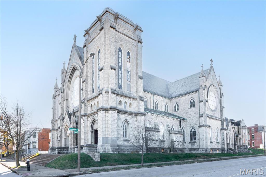 South Compton Hill - Commercial Sale