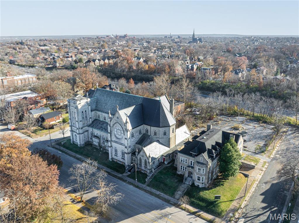 South Compton Hill - Commercial Sale