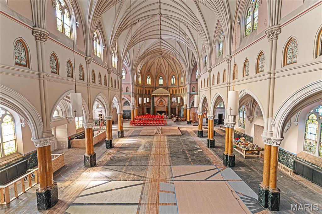 South Compton Hill - Commercial Sale