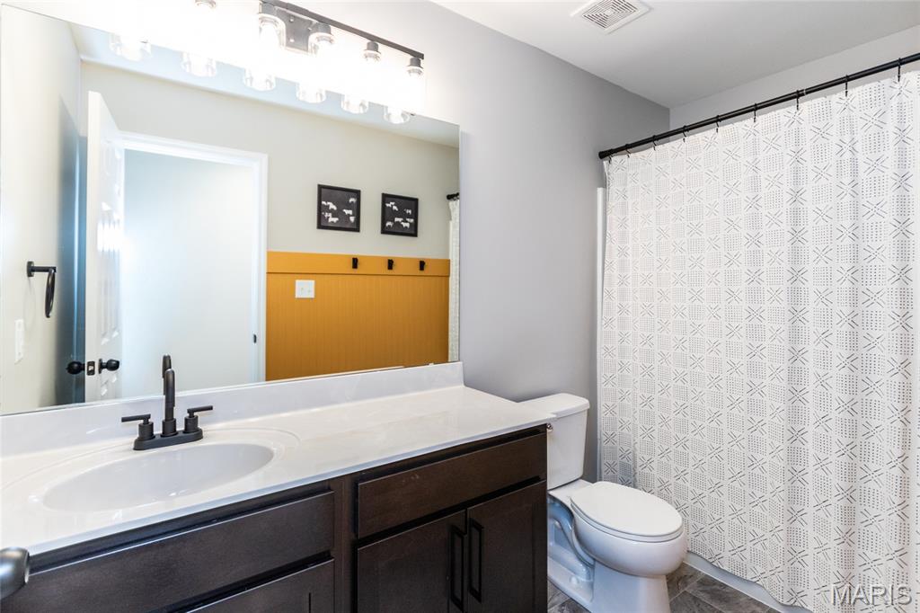 St Charles, Missouri 63301, United States, 4 Bedrooms Bedrooms, ,3 BathroomsBathrooms,Residential,Active,197064